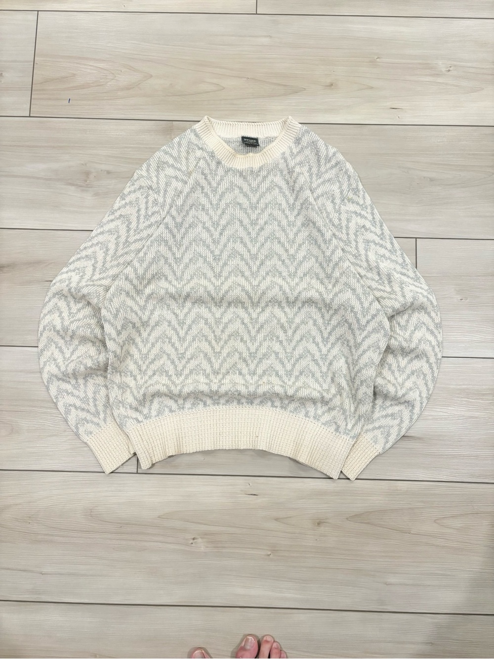 Spire Vintage 90s Chevron Knit Crewneck Sweater - Cream & Light Gray USA Made